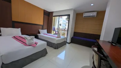 Chana Phuket Patong Hotel – Fotos 12