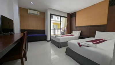 Chana Phuket Patong Hotel – Fotos 14